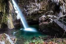 Am Hinanger Wasserfall (Bild: Luschtenetz)