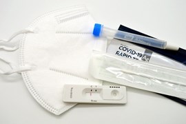 corona-test-6116905_1920_800x530.jpg